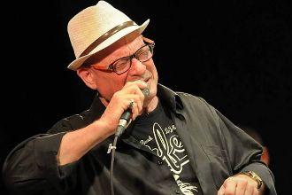 דורי בן זאב שר ומספר מאיר אריאל