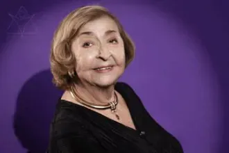 משהו טוב 2025 - תיאטרון הבימה
