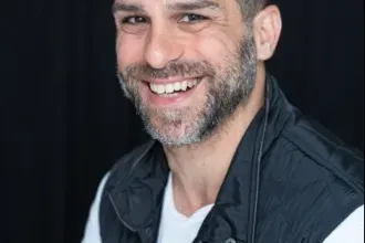 עידו מוסרי (בובספוג) במפגש דיבוב