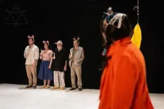 על עצמות המתים - תיאטרון תמונע
