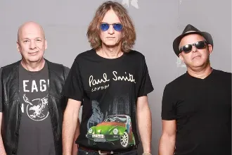 להקת הסיקסטיז