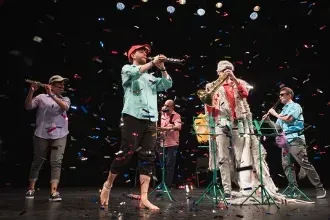 פטר וזאב | חמישיית תל אביב