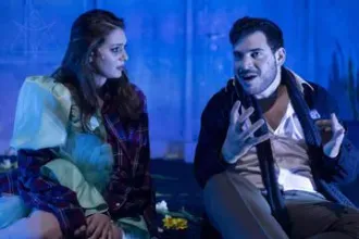 ביבר הזכוכית - תיאטרון החאן