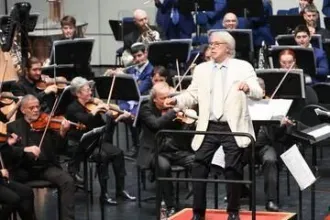 קונצרט השנה החדשה - בהיכל אמנויות הבמה הרצליה