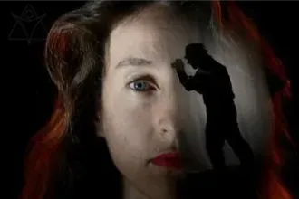 חמש לפנות ערב - תיאטרון בית ליסין מארח תיאטרון גלם