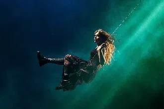 הנפש הטובה מסצ'ואן - תיאטרון הקאמרי