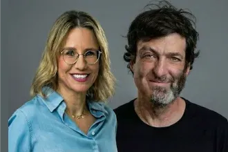 פרופ' דן אריאלי וד"ר יעל דורון | אמנות האהבה – איך להעיז לאהוב יותר