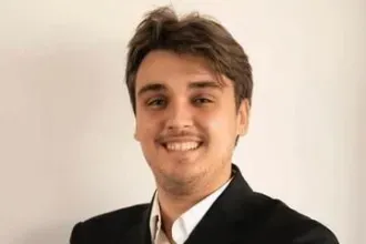 הדיוות הגדולות של מחזות הזמר בניצוחו של גיל שוחט