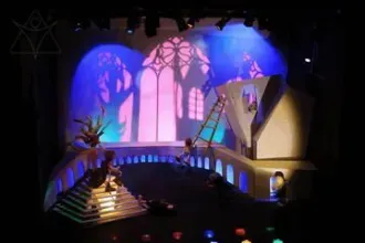 זירה זעירה - התיאטראות הגדולים - מסע אינטראקטיבי