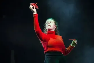 מי כמוני - תיאטרון גשר